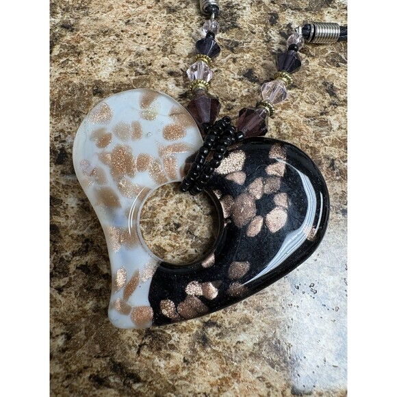 Blown Glass Heart Pendant Necklace Black White NWT On Cord - Picture 4 of 5